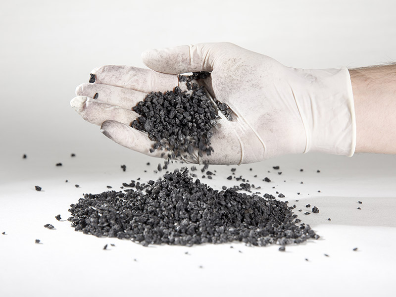 Graphite sintetiki gẹgẹbi awọn ohun elo ija kan ti o dara julọ (3)